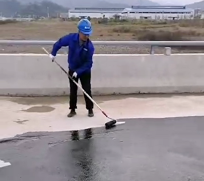 桥面防水涂料施工