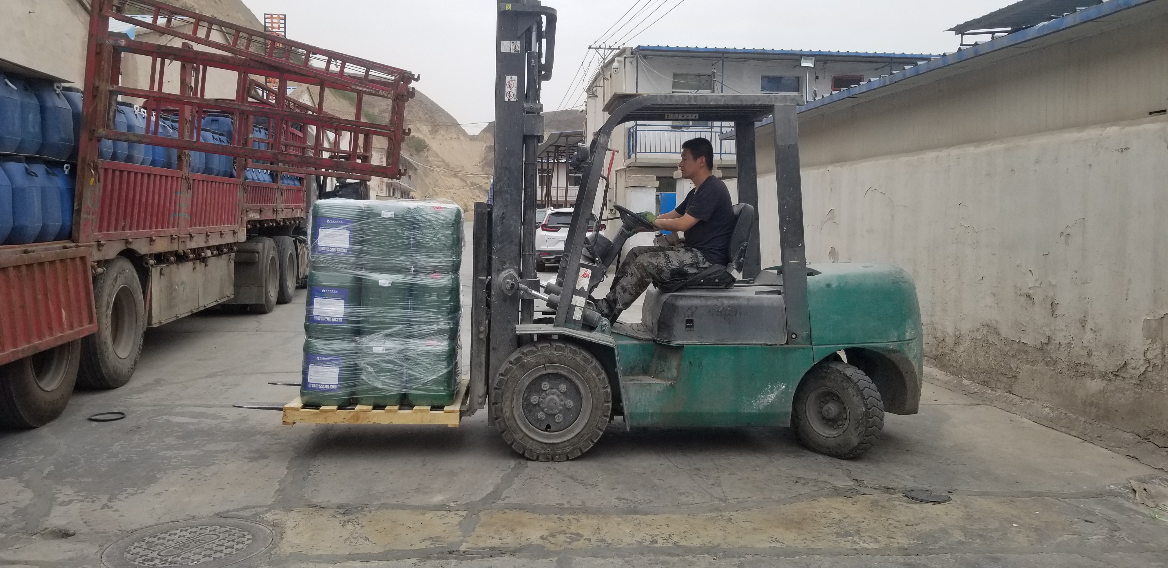 【淞源桥面防水】六安市德上高速