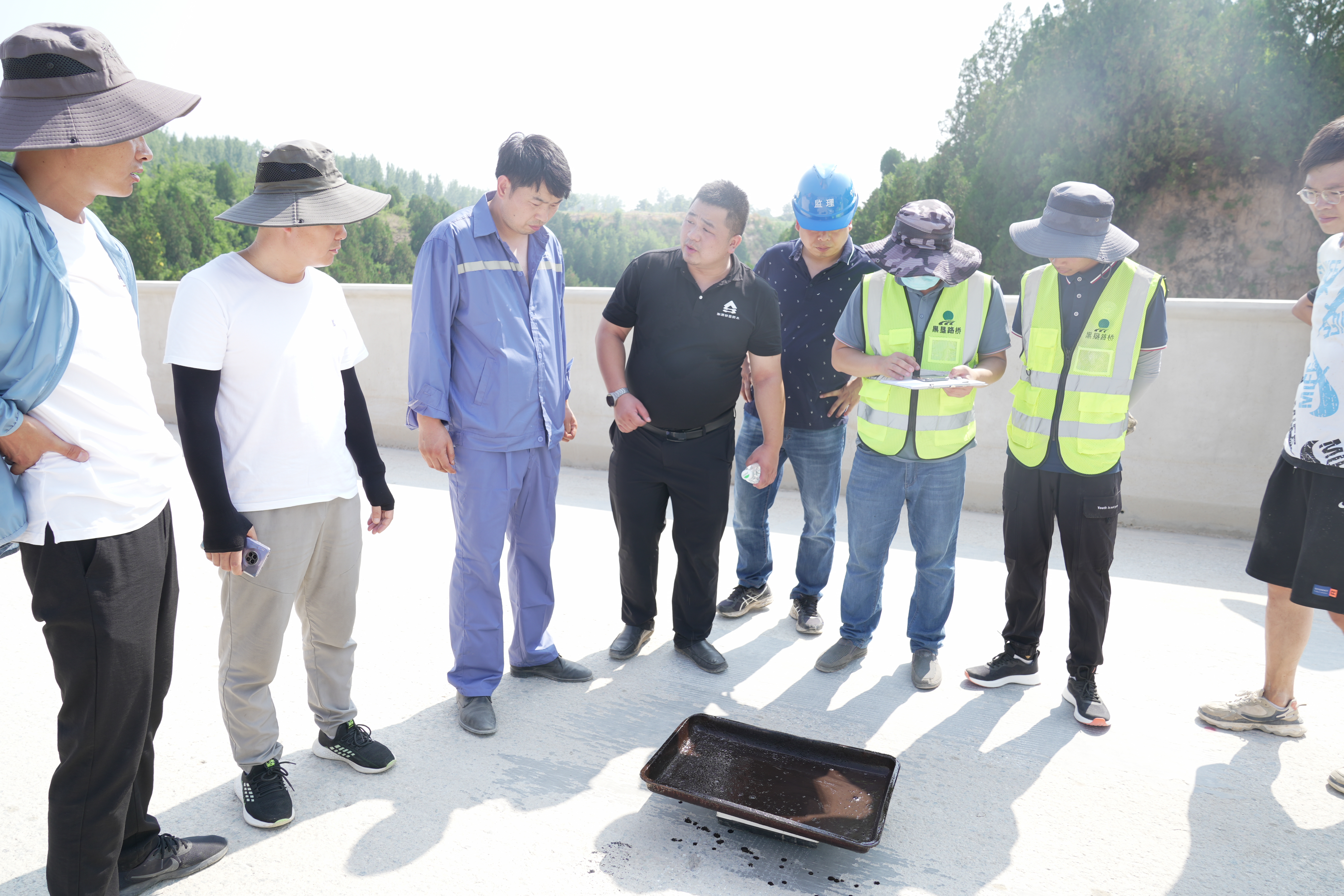 【淞源桥面防水】灵宝市连霍呼北连接线 