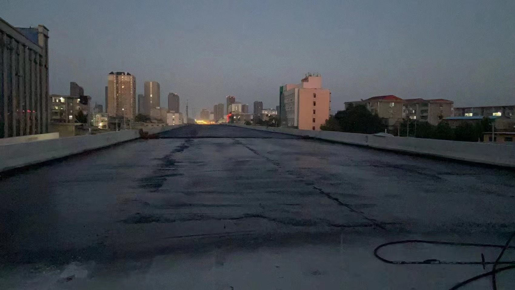 【淞源桥面防水】临汾五一快速路