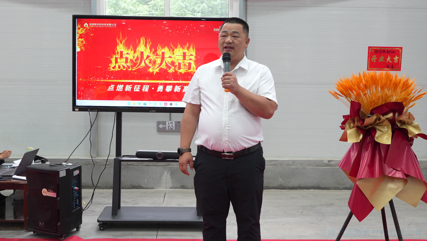 4e4506a9433febca1ba46fe0ccbef92 4e4506a9433febca1ba46fe0ccbef92