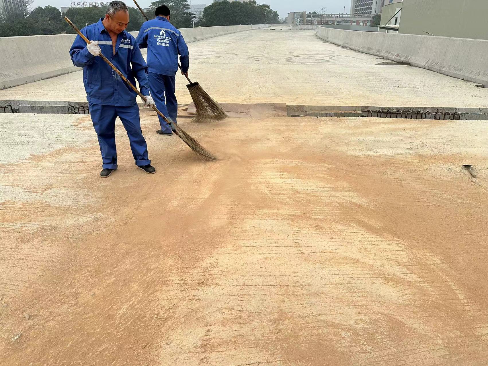 广东东莞桑茶路桥面防水项目